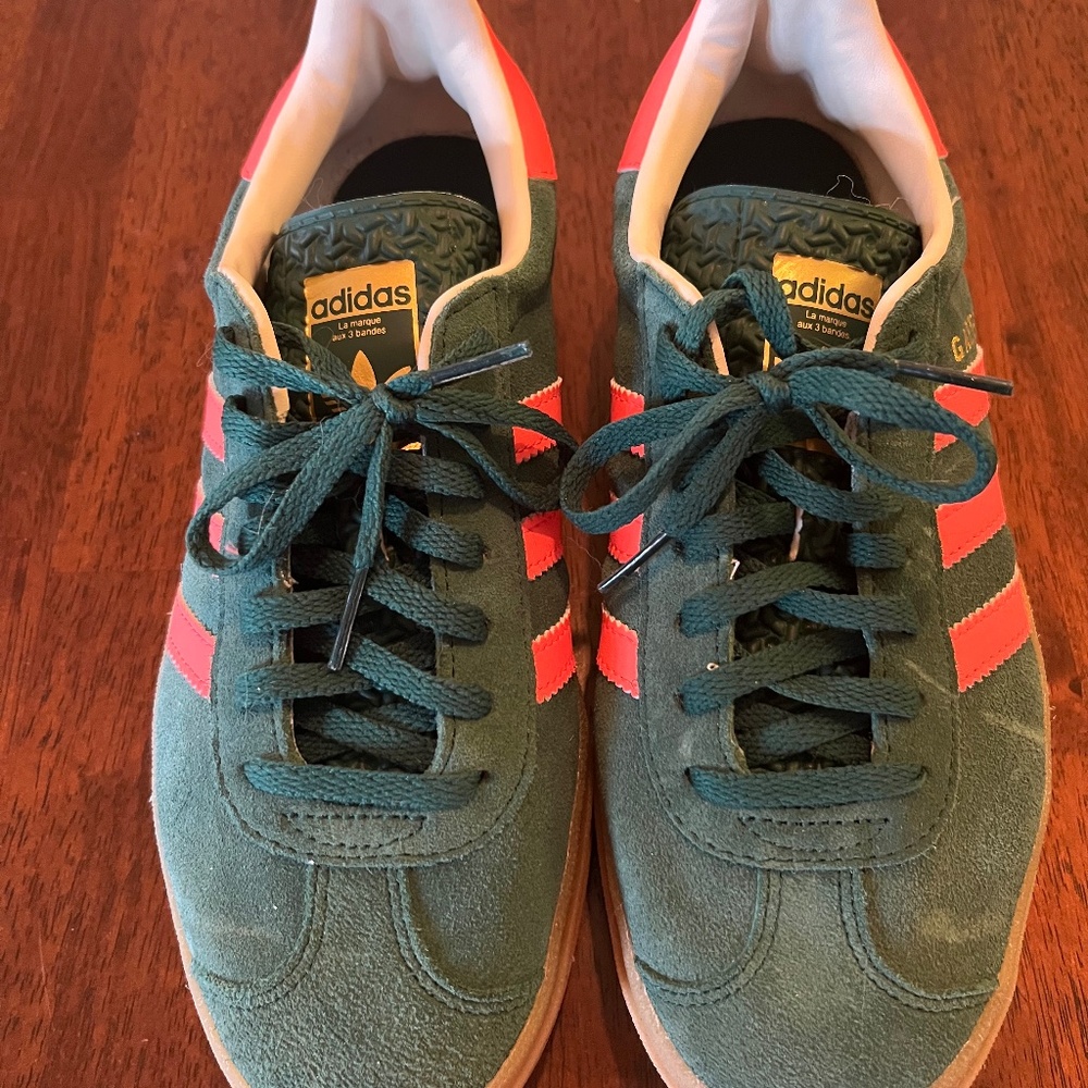 adidas Green and Pink Women's Sneakers